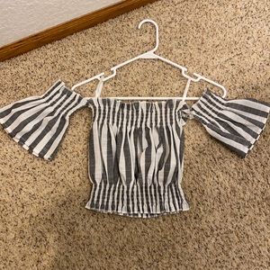 Women’s Off the Shoulder Crop Top